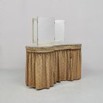 1324 2324 DRESSING TABLE